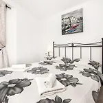 Casa Flores Penzion