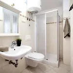 Casa Flores Penzion 3*