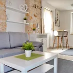 Casa Flores 3*