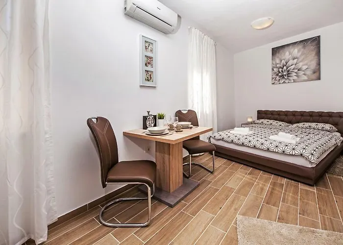 Casa Flores Gasthuis 3*